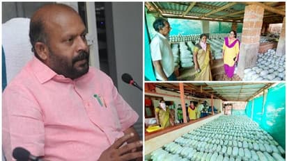 ലോക്ക്ഡൌണ്‍ കാലത്തെ വിളവെടുപ്പിന് ആവശ്യക്കാരില്ല; കുമ്പളങ്ങ കര്‍ഷകന് ആശ്വാസമായി വി എസ് സുനില്‍കുമാര്‍