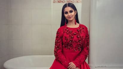 ಸಾಯುವ ಭಯದ ಮಾತನಾಡಿ ಅಮೆರಿಕಕ್ಕೆ ಹಾರಿದ ನಟಿ ನಿವೇದಿತಾ ಗೌಡ!