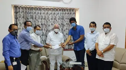 ಮುಖ್ಯಮಂತ್ರಿ ಪರಿಹಾರ ನಿಧಿಗೆ 2 ಕೋಟಿ ರೂ. ನೀಡಿದ ಟೊಯೋಟಾ ಕಿರ್ಲೋಸ್ಕರ್!