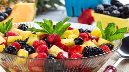 Beat the summer heat 'NOW' with these 5 fresh, healthy fruits