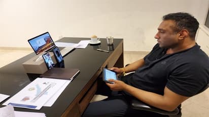 కరోనా నేర్పిన పాఠం... వైద్యరంగ సేవలకు యువతకు ప్రత్యేక శిక్షణ