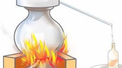 ചാരായ വേട്ട ഊർജ്ജിതമാക്കി എക്സൈസ്; കോഴിക്കോട് ജില്ലയില് ഇന്നലെ മാത്രം പിടിച്ചത് 385 ലിറ്റർ