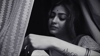 "আমার যে সব দিতে হবে", গৃহকর্তৃদের নিবেদনে জ্যাসমিনের এই বিশেষ ভিডিও