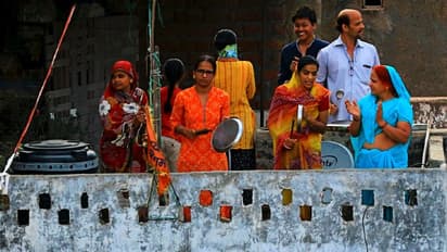 বদলে গেল ই-কমার্সের গাইডলাইন, আজ সন্ধে সাতটায় ফের সারা দেশে বাজবে থালা-কাঁসর-শাঁখ