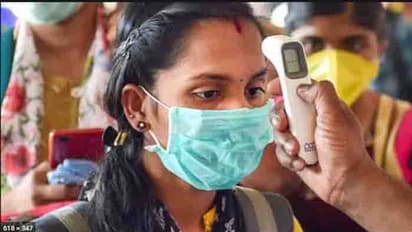 80% பேருக்கு எந்த அறிகுறியும் இல்லை.. ஆனால் கொரோனா உறுதி..! இந்திய மருத்துவ ஆராய்ச்சி கவுன்சில் அதிர்ச்சி!