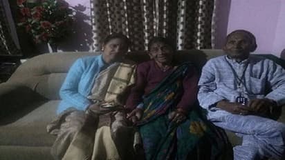 जब CM योगी को देखकर फूटफूट रोने लगी थीं मां, जीते जी नहीं पूरा हो पाया पिता का ये सपना