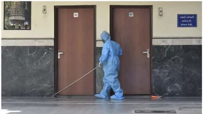 ആൾക്കൂട്ടം മർദ്ദിച്ച് അണുനാശിനി കുടിപ്പിച്ച ശുചീകരണത്തൊഴിലാളി മരിച്ചു