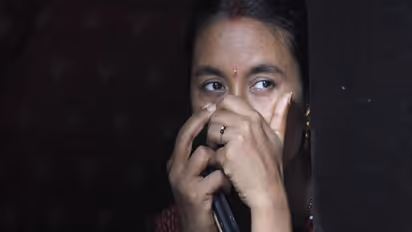 'കത്തി കാട്ടി പേടിപ്പിക്കും, തല്ലും വാങ്ങണം', ലൈംഗിക തൊഴിലാളികൾ നേരിടുന്നത് കൊടിയ പീഡനങ്ങൾ, തെറിവിളി, പരിഹാസം