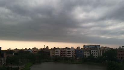 তাণ্ডব দেখাবে কালবৈশাখী, প্রস্তুত থাকুন ৪৮ ঘণ্টা