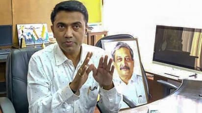 கோவாவில் கொரோனா நோ..! ஆனால்2 வருடம் முககவசம்,சமூக விலகல் கடைபிடிக்க முதல்வர் உத்தரவு.!!