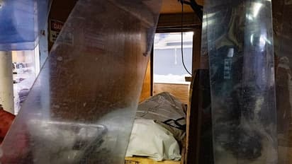 తల్లిదండ్రుల "అనంత" శోకం: భర్త శవాన్ని వెనక్కి తీసికెళ్లి భార్య అంత్యక్రియలు