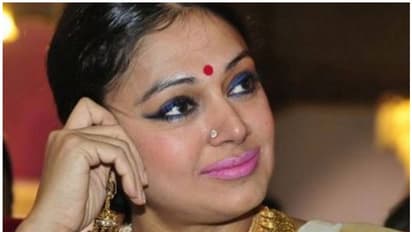 ഫേസ്ബുക്ക് അക്കൗണ്ട് ഹാക്ക് ചെയ്തെന്ന് നടി ശോഭന