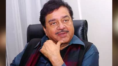 ಅಕ್ಷಯ್ 25 ಕೋಟಿ ದೇಣಿಗೆ: ಕಾಲೆಳೆದ ಶತ್ರುಘ್ನಾ ಸಿನ್ಙಾ ಸಮರ್ಥನೆ ಇದು...