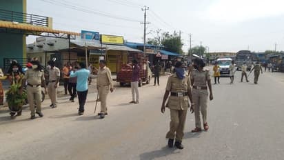 ಲಾಕ್ಡೌನ್: ವಾಹನ ತಪಾಸಣೆ ವೇಳೆ ಹೆಡ್ಕಾನ್ಸ್ಟೇಬಲ್ಗೆ ಡಿಕ್ಕಿ