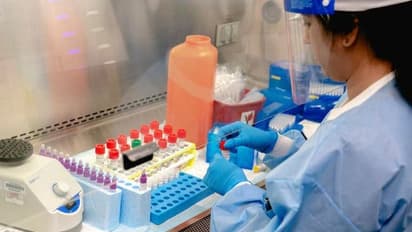 மே மாதத்தில் கொடூர கொரோனா இந்தியாவில் உச்சத்தை எட்டும்.. உலக சுகாதார அமைப்பை தொடர்ந்து மற்றொரு எச்சரிக்கை.!