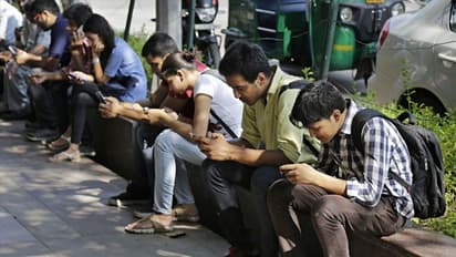 വിലകുറഞ്ഞ മൊബൈൽ ഇന്റര്നെറ്റ് ലഭിക്കുന്ന 5 രാജ്യങ്ങള് ഇവയാണ്; ഇതില് ഇന്ത്യയുടെ സ്ഥാനം അത്ഭുതപ്പെടുത്തും.!