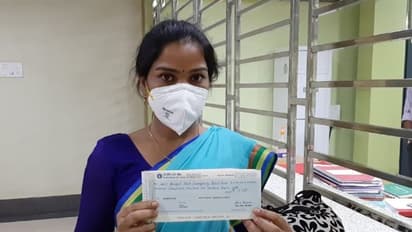 'কেউ যেন অভুক্ত না থাকে', করোনা ত্রাণে দু'মাসের বেতন দান অঙ্গনওয়াড়ি কর্মীর