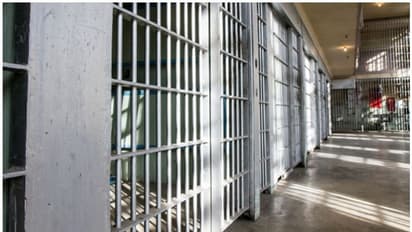 ജയിലുകളില് ആശങ്ക; തിരുവനന്തപുരം, നെയ്യാറ്റിന്കര സ്പെഷ്യല് സബ് ജയിലിലും കൊവിഡ് സ്ഥിരീകരണം