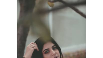 மேக்கப் இல்லாவிட்டாலும் மஞ்சுமா மோகன் பேரழகி தான்பா... வைரலாகும் க்யூட் போட்டோஸ்...!