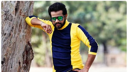 సర్ప్రైజ్ న్యూస్ చెప్పిన 'హైపర్' ఆది!