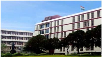 പബ്ലിക് ഹെല്ത്ത് മാസ്റ്റേഴ്സ്, ഡിപ്ലോമ പ്രോഗ്രാമുകള്; അപേക്ഷ സ്വീകരിക്കുന്ന അവസാന തീയതി ഏപ്രില് 30