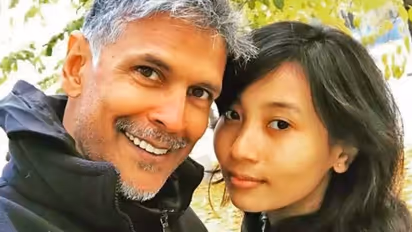 ಚೀನಿ ವಸ್ತು ಬಹಿಷ್ಕರಿಸಲು ವಾಂಗ್ಚುಕ್ ಕರೆ; ಟಿಕ್ಟಾಕ್ ಡಿಲೀಟ್ ಮಾಡಿದ ಮಿಲಿಂದ್ ಸೋಮನ್!