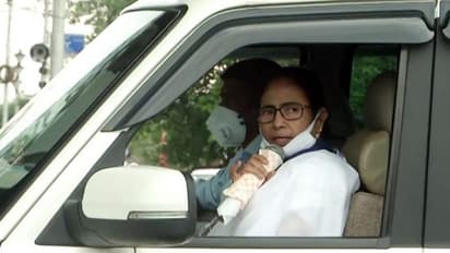 जानें क्यों हरिद्वार में ममता बनर्जी के खिलाफ हो रहे हैं प्रदर्शन