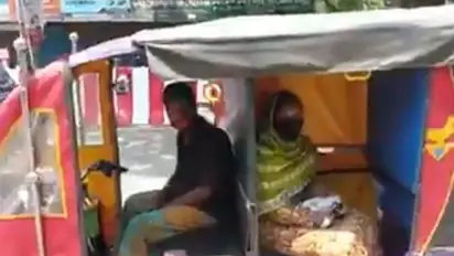 ಅಂತರ ಕಾಯ್ದುಕೊಳ್ಳಲು ರಿಕ್ಷಾ ಚಾಲಕನ ಐಡಿಯಾ; ಭರ್ಜರಿ ಆಫರ್ ನೀಡಿದ ಆನಂದ್ ಮಹೀಂದ್ರ!