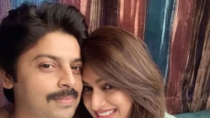 ஊரடங்கில் ஜாலியாக பொழுதை கழிக்கும் ஸ்ரீகாந்தின் மனைவி... வந்தனாவின் புகைப்படங்கள் உள்ளே !