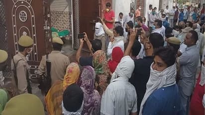 दूध देने आया था शख्स, एक के बाद एक पड़ीं थीं घर में 5 लाशें, साली भी आई थी घर