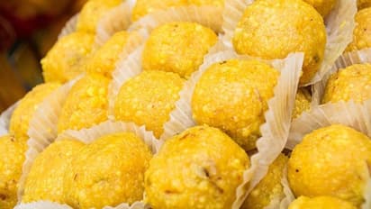 অক্ষয় তৃতীয়া হোক বা রমদান, লকডাউনে মিষ্টি মুখ হোক ঘরে তৈরি লাড্ডুতেই