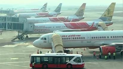 വിമാന സർവ്വീസ് തുടങ്ങുന്നു? തയ്യാറെടുപ്പിന് വിമാനത്താവളങ്ങൾക്ക് നിർദ്ദേശം