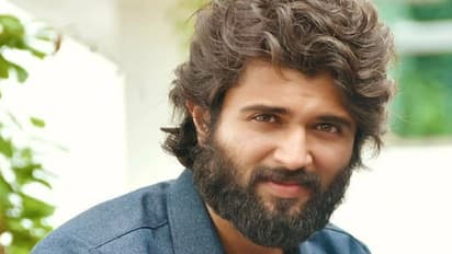 വിദ്യാര്ഥികള്ക്കായി തൊഴില് നൈപുണ്യ പരിശീലനം: ഒരു കോടിയുടെ പദ്ധതിയുമായി വിജയ് ദേവരകൊണ്ട