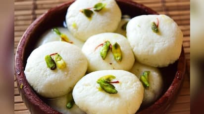 লকডাউনে রসগোল্লা বিক্রি করছেন রাজ্য়ের মন্ত্রী, বৃদ্ধাশ্রম হয়েছে রান্নাঘর