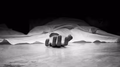 നാലുവയസുകാരിയുടെ മരണം ചികിത്സാ പിഴവിനെ തുടര്‍ന്നെന്ന് പരാതി; ആശുപത്രിയില്‍ പ്രതിഷേധം