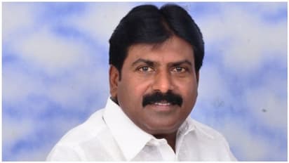 ஆளுங்கட்சி பிரமுகரே எல்லை மீறுவதா..? அதிமுக மாவட்டச்செயலாளர் மீது பாய்ந்தது வழக்கு..!