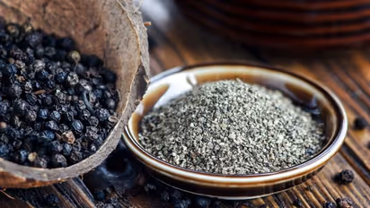 പ്രതിരോധശേഷി കൂട്ടാൻ ഈ ഭക്ഷണങ്ങൾ കഴിക്കാം