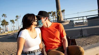 'শারীরিক দূরত্ব' জলাঞ্জলি দিয়ে মার্কিনিরা মত্ত সৈকতে, উষ্ণ হাওয়ার টানে আসছে না তো করোনা বিপদ, দেখুন সেই ছবি