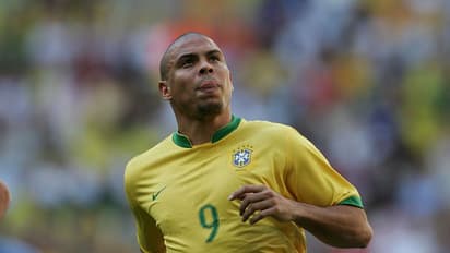 ലോകത്തിലെ ഏറ്റവും മികച്ച അഞ്ച് ഫുട്ബോള് താരങ്ങളെ തെരഞ്ഞെടുത്ത് റൊണാള്ഡോ