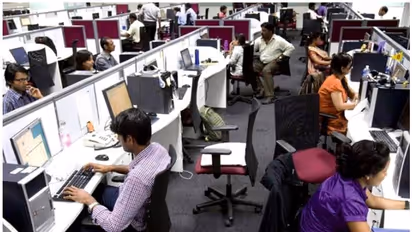 ಕರ್ನಾಟಕದಲ್ಲಿ ಐಟಿ ಉದ್ಯಮ ಮಹಾಕುಸಿತ, 2025 ಅಲ್ಲಿ ಕೇವಲ 212 ಕಂಪನಿ ಸ್ಟಾರ್ಟ್‌, 440 ಕಂಪನಿ ಕ್ಲೋಸ್‌!