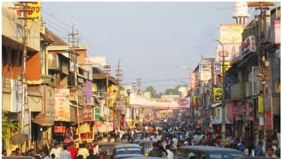 ചാലക്കമ്പോളം നവീകരണത്തിന് അംഗീകാരം; തലസ്ഥാന നഗര വികസനം വേഗത്തിലാക്കാന് ഉന്നതതല യോഗത്തില് തീരുമാനം