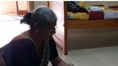 ಸಿಡಿಲು ಗೌಜಿಗೆ ನೆಲ ಅದುರಿ ಹುಟ್ಟಿವೆ ಪುಟ್ಟ ಕಲ್ಲಣಬೆ, ಇಲ್ನೋಡಿ ಫೋಟೋ