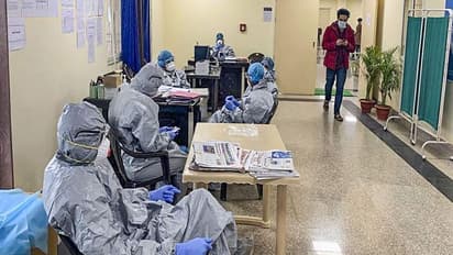 कोरोना का कहर: देश में संक्रमितों की संख्या 33 हजार पार 1074 की मौत