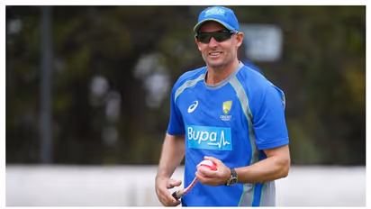 മൈക് ഹസി കൊവിഡ് മുക്തന്‍; ചെന്നൈയില്‍ ക്വാറന്റീനില്‍ തുടരും