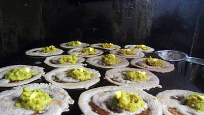 Bengaluru's bother: The predicament of Vidyarthi Bhavan masala dosa in a parcel