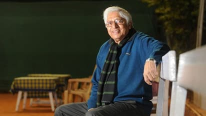 হৃদরোগে আক্রান্ত হয়ে প্রয়াত হলেন কিংবদন্তী  ফুটবলার চুনী গোস্বামী