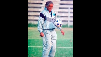 ক্রীড়া জগৎ থেকে রাজনৈতিক ব্যক্তিত্ব, চুনী গোস্বামীর প্রয়াণে শোকজ্ঞাপন সব মহলের