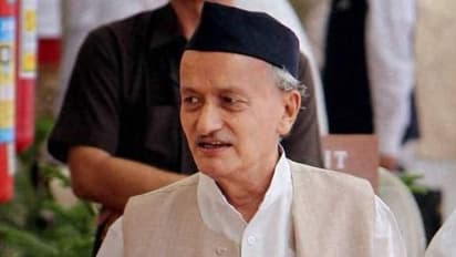 महाराष्ट्र के राज्यपाल कोश्यारी ने की राजभवन के खर्चों में कटौती