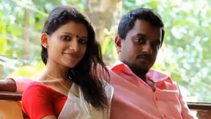 രശ്‌മി നായർക്കും രാഹുൽ പശുപാലനുമെതിരെ പത്തനാപുരം പൊലീസ് കേസെടുത്തു