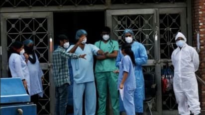 সাগর দত্ত মেডিক্যালে করোনা আক্রান্ত ২ সাফাই কর্মী, ২০ জন চিকিৎসক সহ ৩৬ জন কোয়ারেন্টিনে